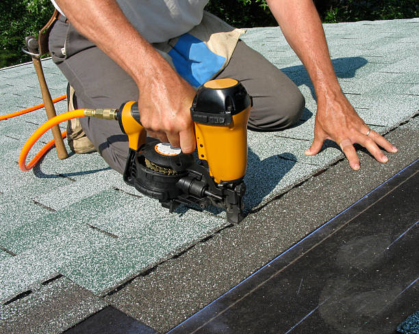 Quick and Trustworthy Emergency Roof Repair Services in Rossmoyne, OH